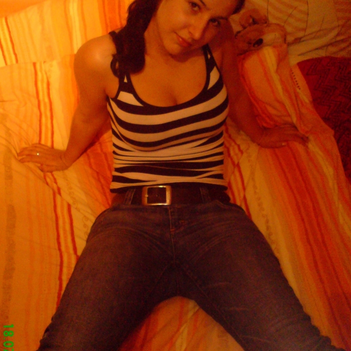 Am si locatie, fac si deplasari la hotel sau pensiune – Diana!Reala!100%!Confirm tatuaj