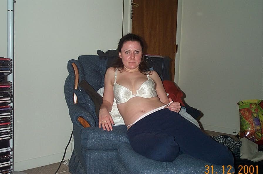 Heyyy la mine nu ai fost. Servici totale – Profil 100% real. Confirm cu fata si tatuajele! Model onlyfans
