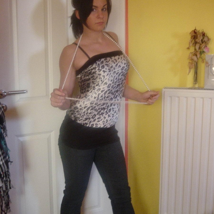 New in orasul tau iubitule – Domnisoara sexy